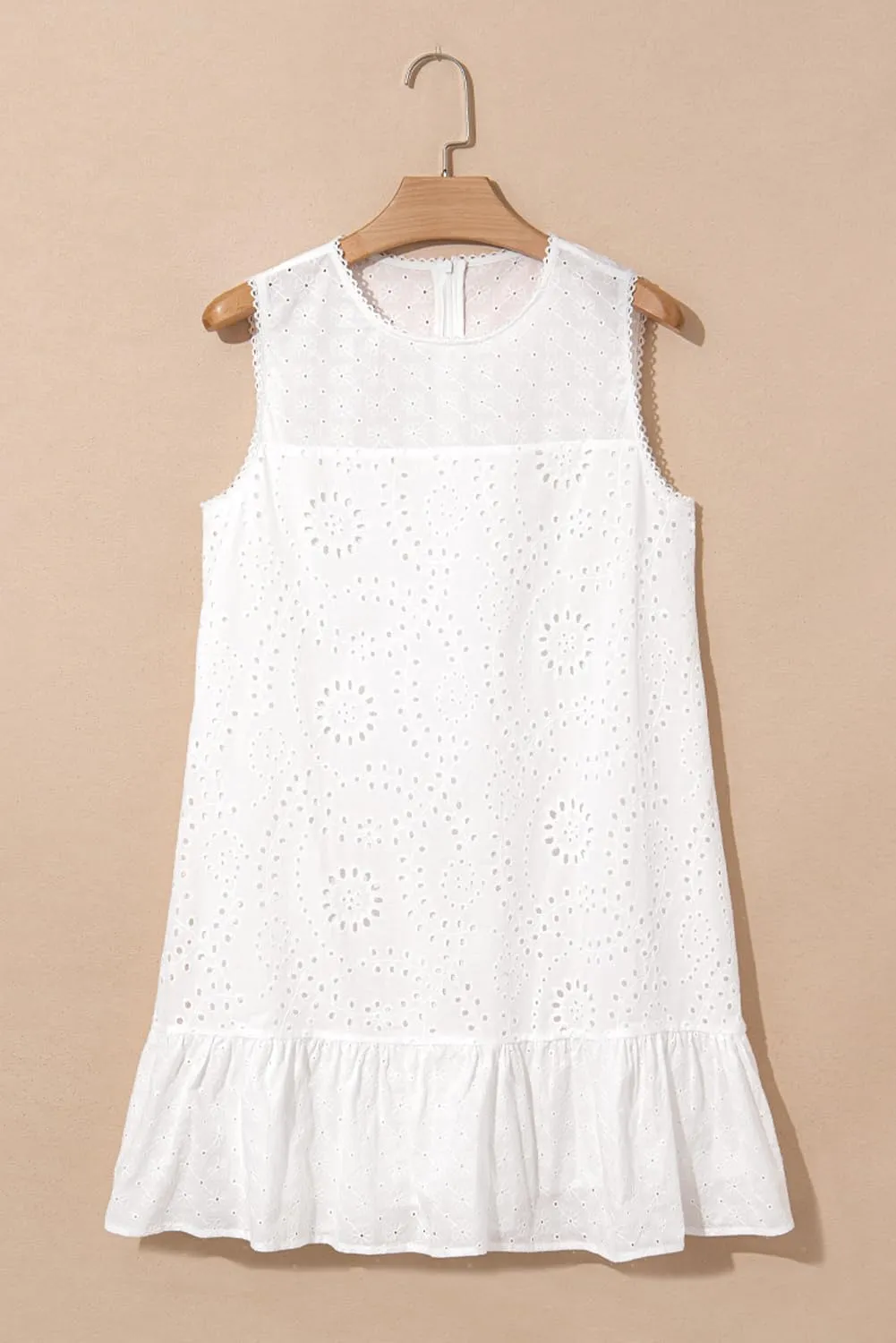 Apvirdy Floral Eyelet Embroidered Dress for Women Sleeveless Crew Neck Ruffle Hem Shift Mini Dress 2025