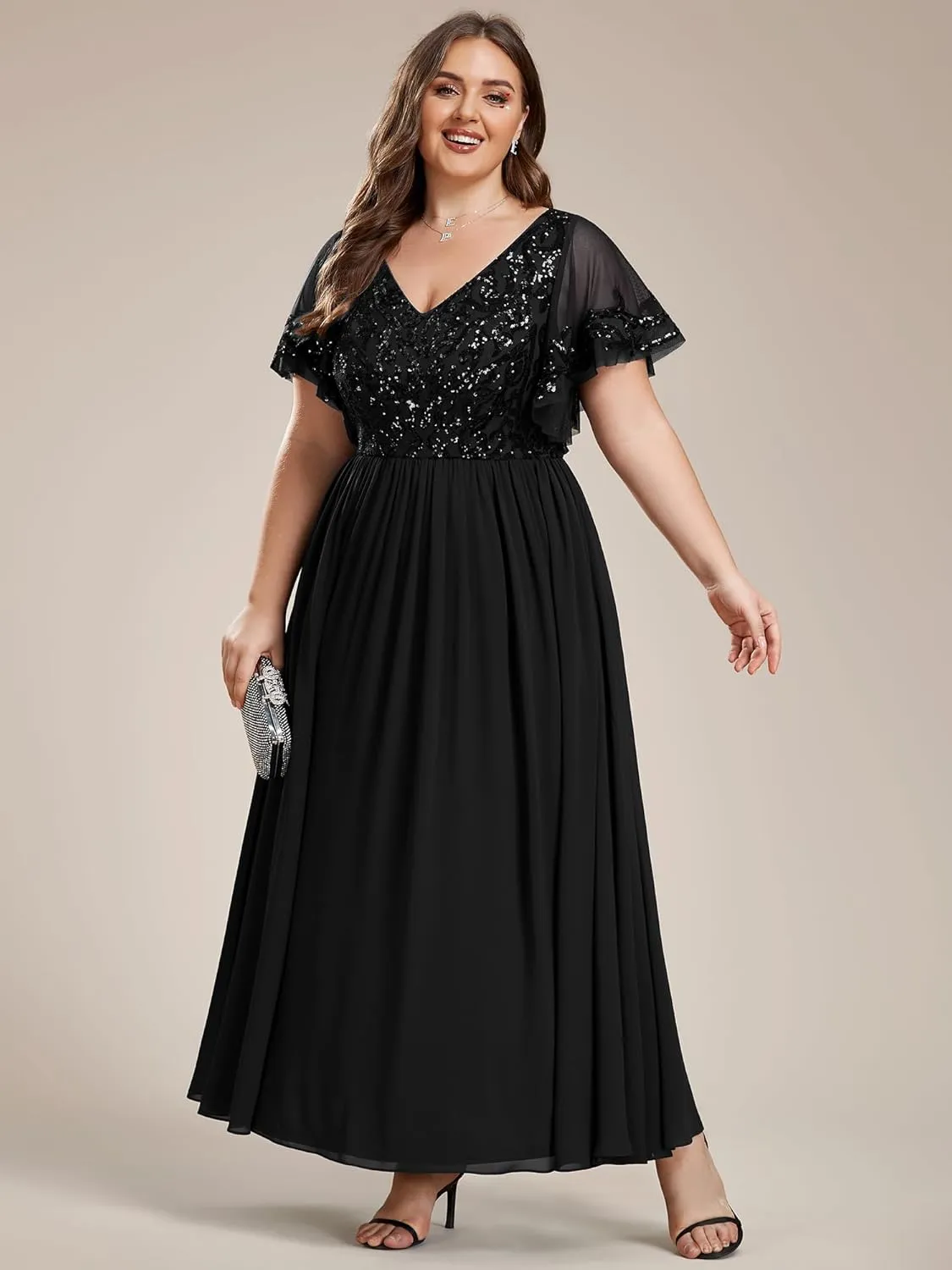 Ever-Pretty Plus Women's Sequin Chiffon Plus Size Short Sleeves Appliques Maxi Formal Mother of The Bride Dresses 01583-DA