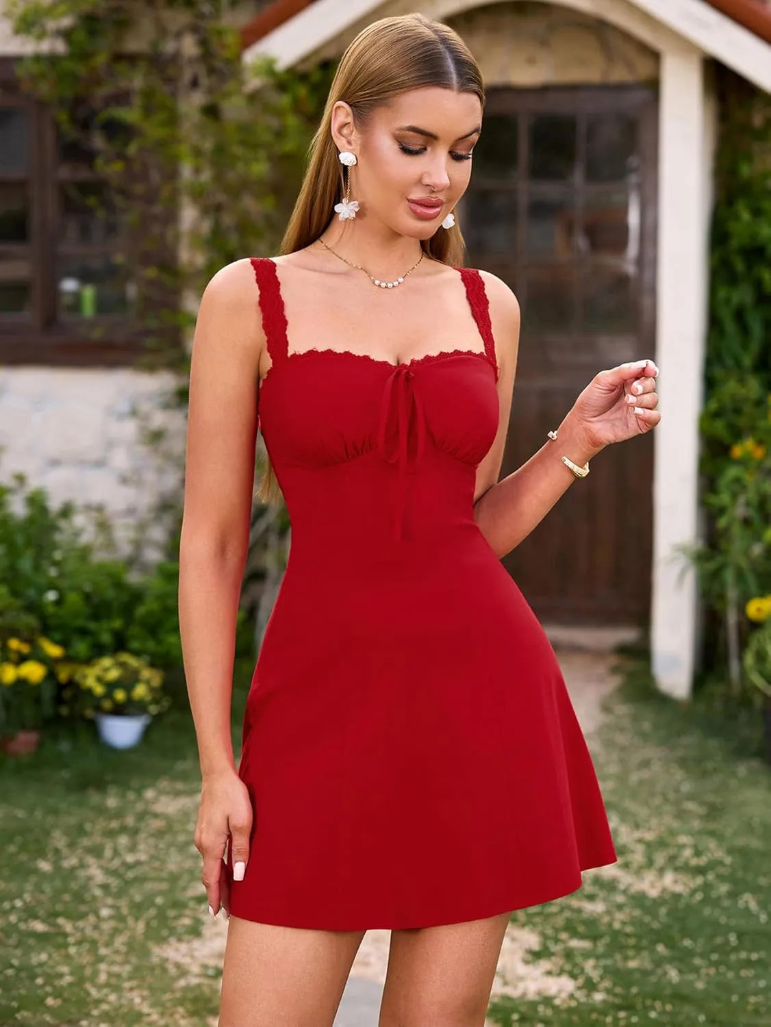 EYNMIN Summer Mini Dress Sleeveless Lace Sweetheart Neckline A Line Graduation Dresses for Women 2025 Short Sundress