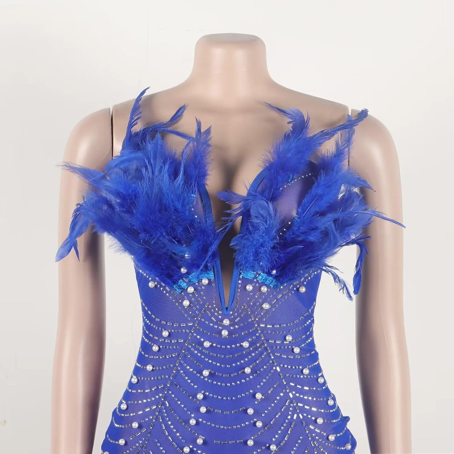 LROSEY Birthday Dresses for Women Sexy Strapless Mini Dress with Rhinestone Feather Party Cocktail Club Date Night Outfits