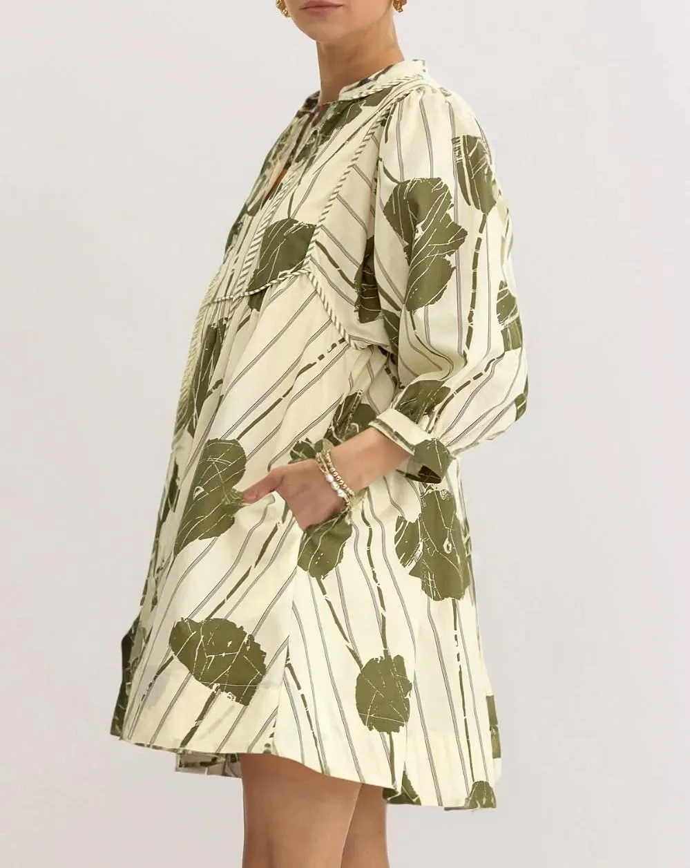 Women Floral Babydoll Mini Dress V Neck 3/4 Puff Sleeves A Line Flowy Swing Summer Sun Dresses