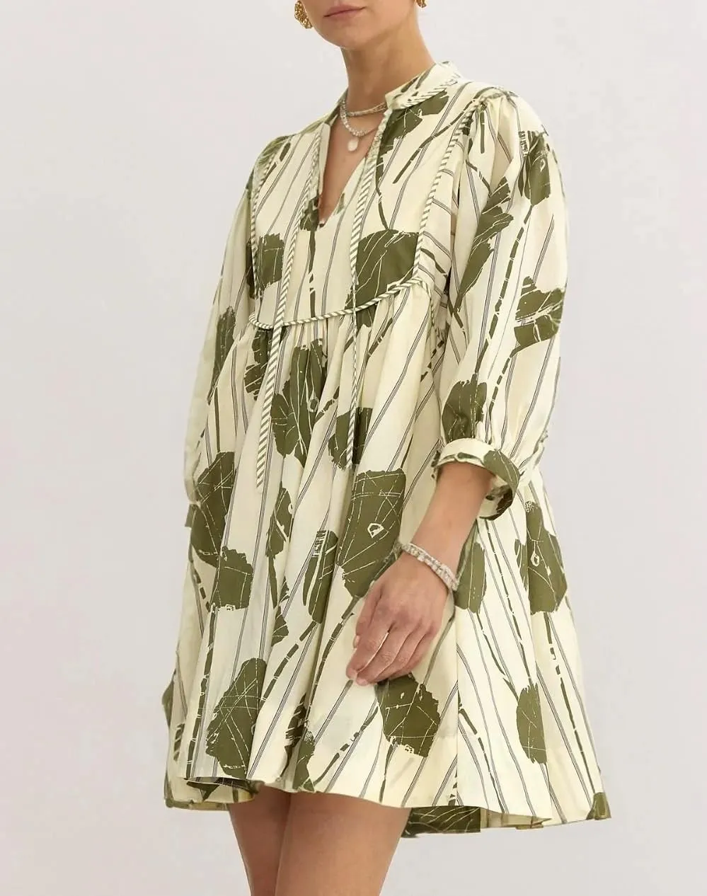 Women Floral Babydoll Mini Dress V Neck 3/4 Puff Sleeves A Line Flowy Swing Summer Sun Dresses